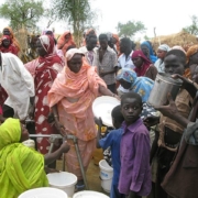 Совет Безопасности ООН призывает прекратить борьбу в Судане за защиту гражданского населения.